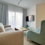 Limnaria Gardens B 103